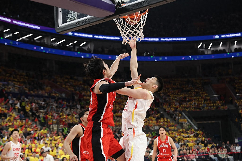 九游体育平台 -国际比赛日体能课后；深圳男篮完成体检备战西甲；管理层满意；细节决定成败(中国男篮今晚与西甲球队热身)