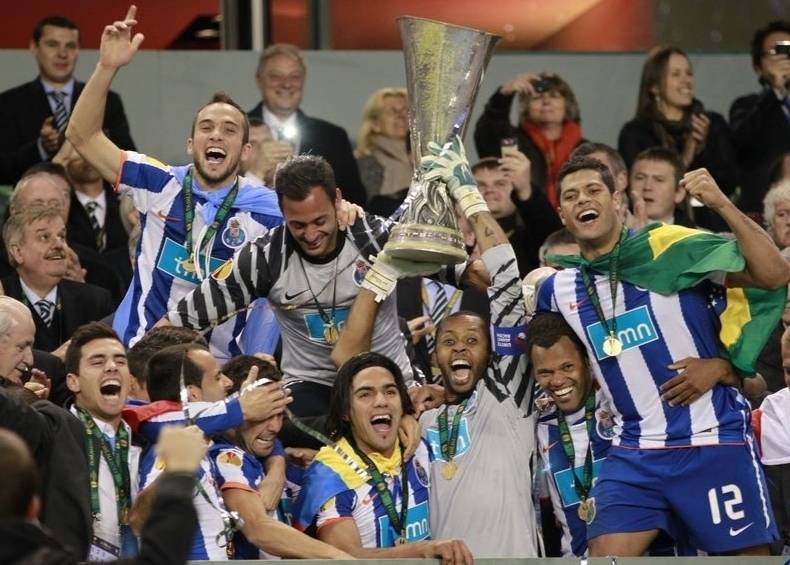 九游平台 -清晨波尔图豪取连胜上海海港遗憾出局备战葡超，网友：奥兰多魔术冲刺阶段回应争议的简单介绍